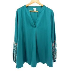 Chicos Teal Green Beaded Sleeve Blouse Split V-Neck Plus Size 4 US 20/22 Crepe